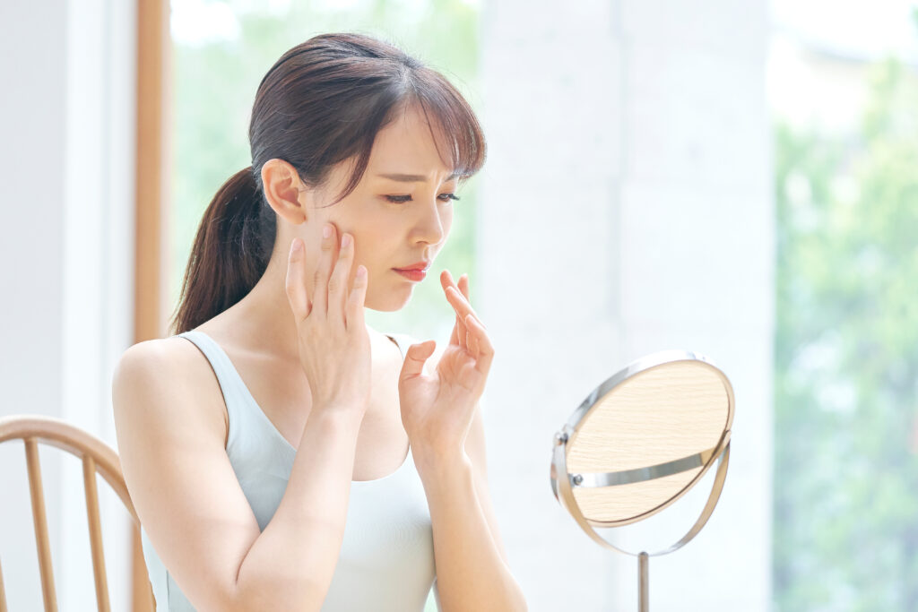 アートメイクのリタッチはいつがいいか迷う女性